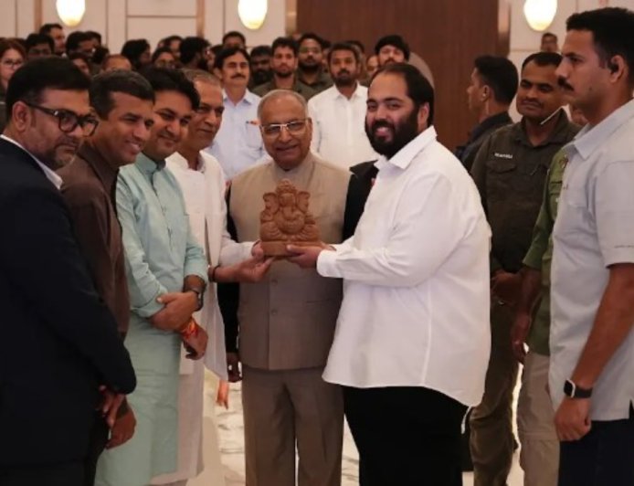 Anant Ambani की 'Champions of Care' मुहिम: हर साल 20 लाख जानवरों तक पहुंचेगी मदद, 50 से ज्यादा Animal Welfare संगठन जुड़े