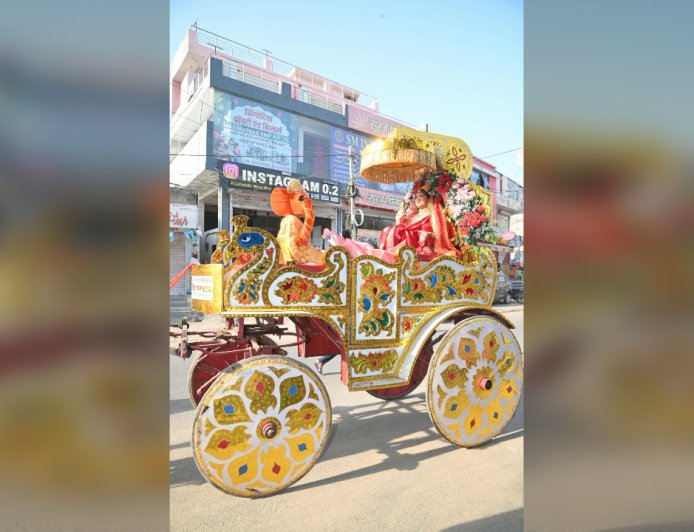 प्रताप नगर में धूमधाम से निकली Agrasen Jayanti Shobha Yatra, सजीव झांकियों ने मोहा मन