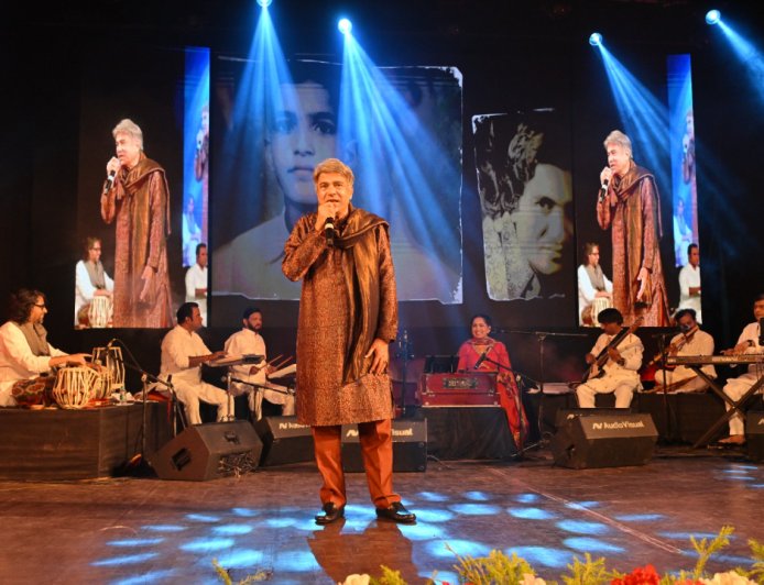 मेघा रे मेघा रे... Jaipur में Suresh Wadkar के सुरों की बरसात, Pt. Tarun Bhattacharya को Nolakha Srijan Award