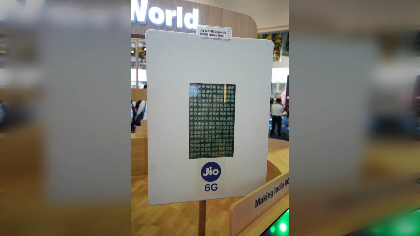 Jio 6G Roadmap: India Mobile Congress 2026 में Giga MIMO Radio पेश, 6G रोलआउट में अग्रणी रहने का दावा