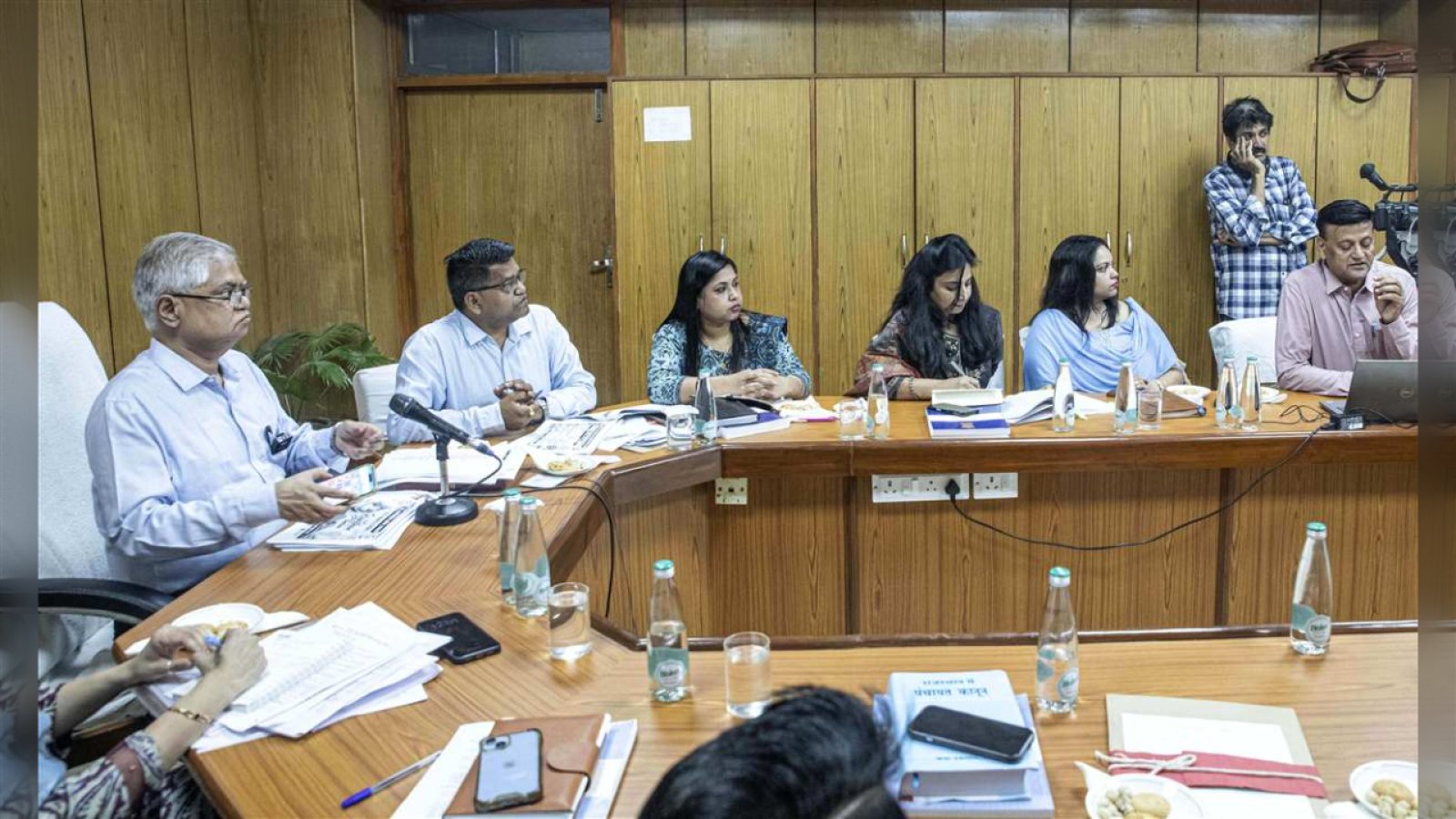 Panchayati Raj Election 2026: राज्य निर्वाचन आयुक्त ने ली VC, 1.55 लाख पदों पर चुनाव की तैयारियों के निर्देश