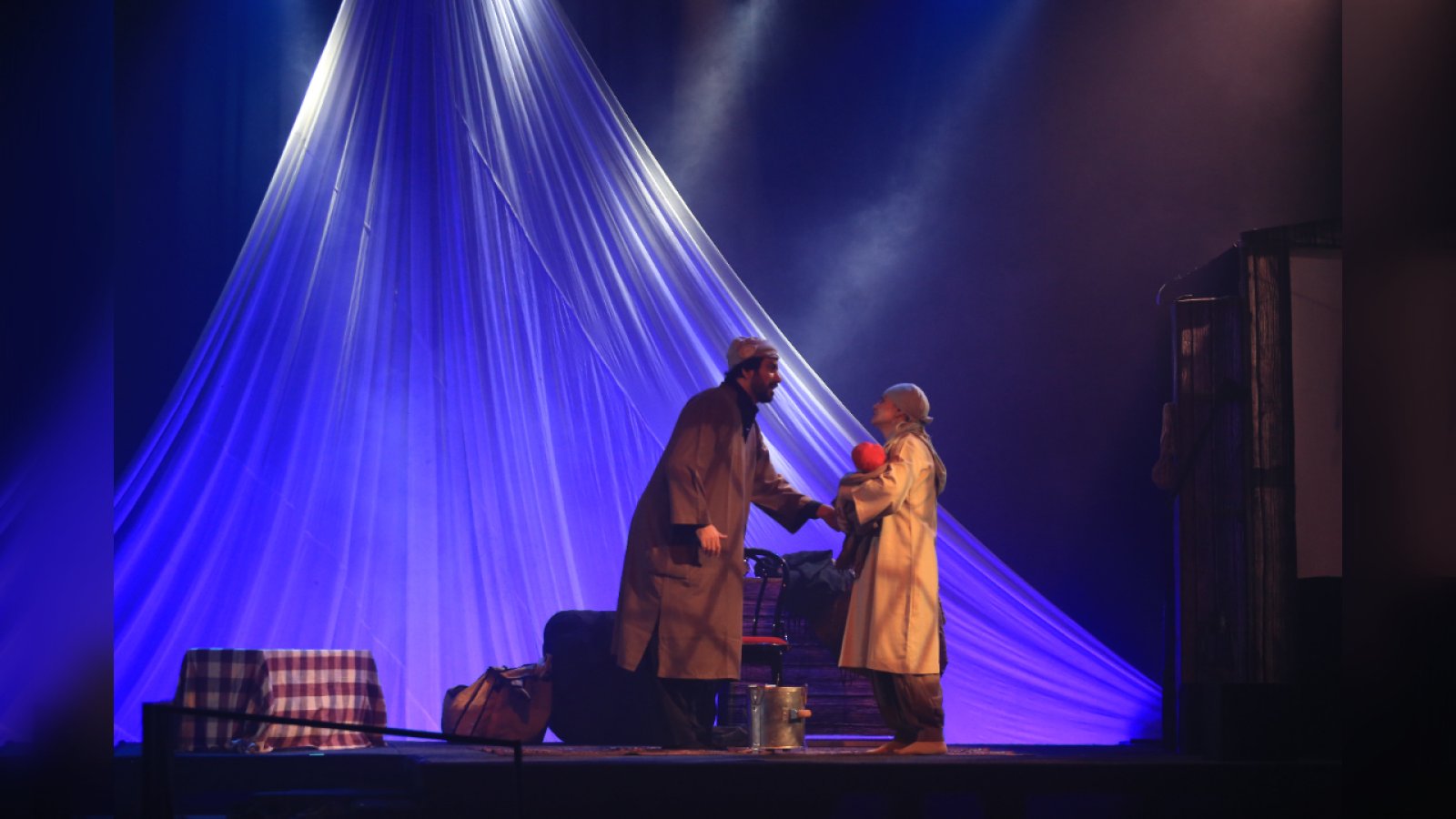 Saurabh Shukla का Play 'Barff': जयपुर के RIC में दिखा Psychological Thriller