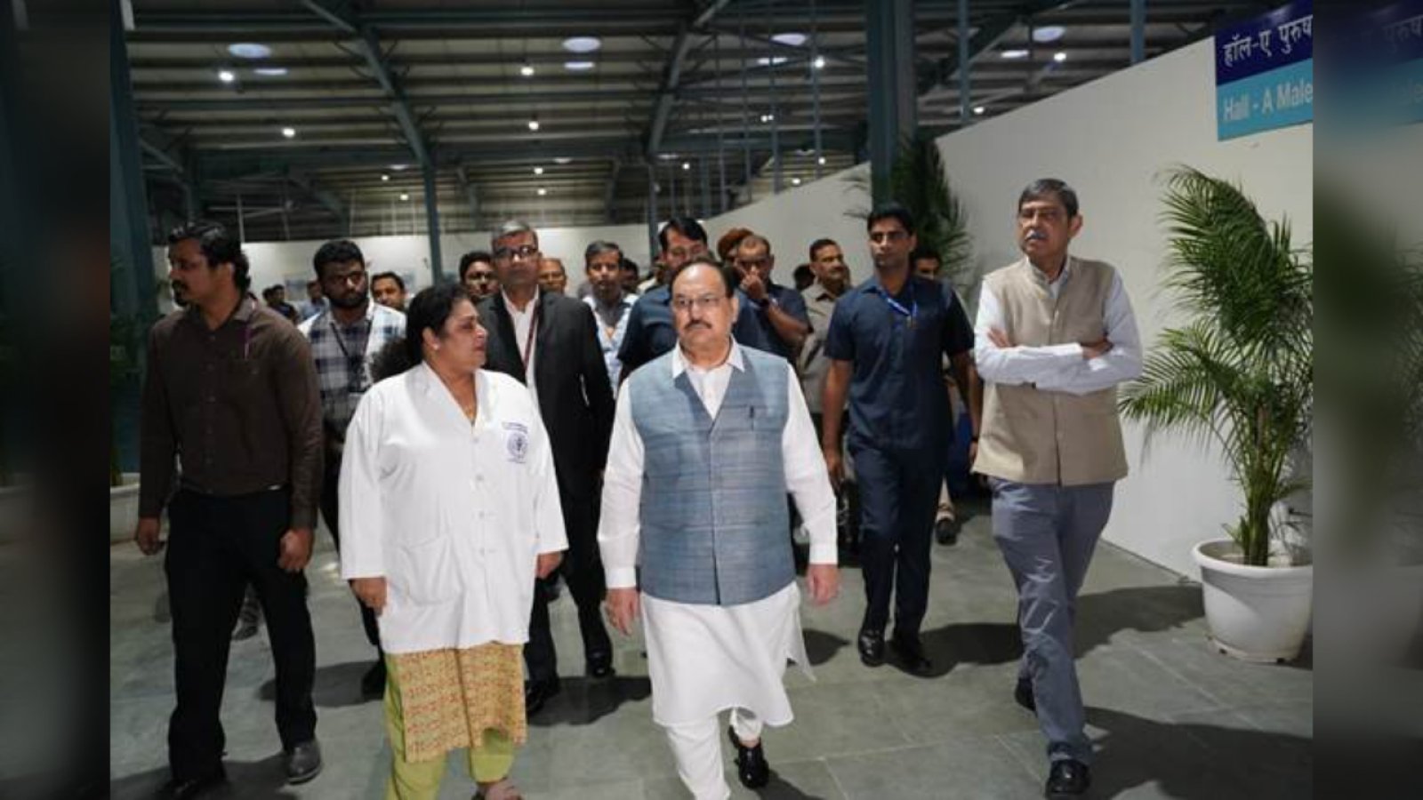 AIIMS Delhi में JP Nadda ने Special Campaign 6 की समीक्षा की, 897 क्षमता वाले 'Aashray' का निरीक्षण